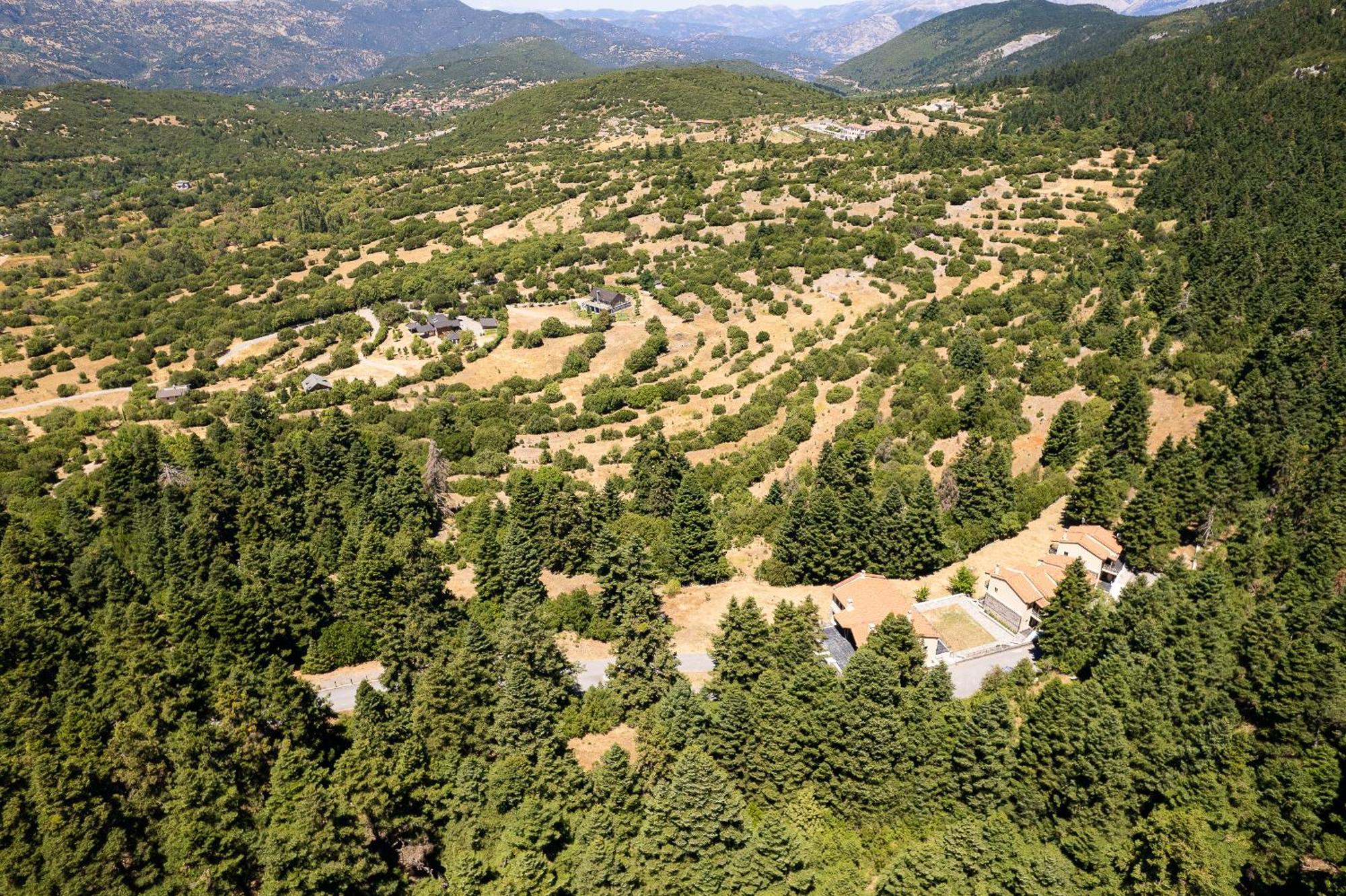 Natura Hotel Vytina Exterior foto